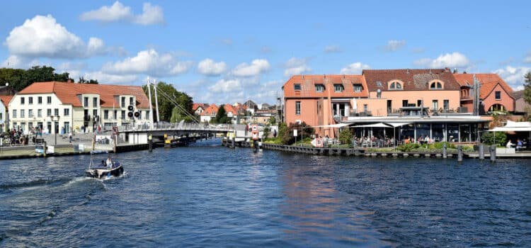 Erlebnisse und Ausflugsziele rund um den Fleesensee